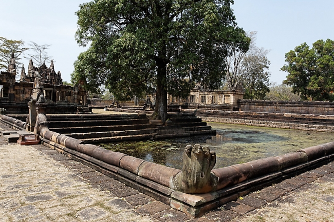 12-Prasat Muang Tam-035